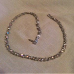 Vintage 1990s Swarovski Crystal 17 inches Silvertone Necklace